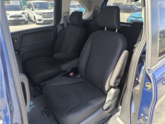 HONDA FREED 2012 Image 31