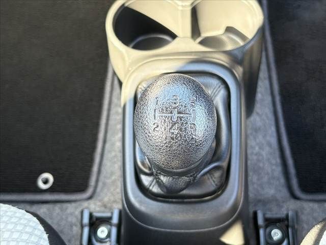 SUZUKI ALTO  4WD 2016 Image 31