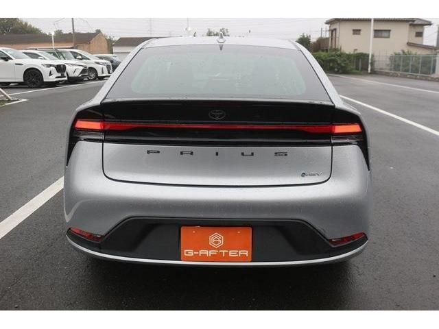 TOYOTA PRIUS 2023 Image 31