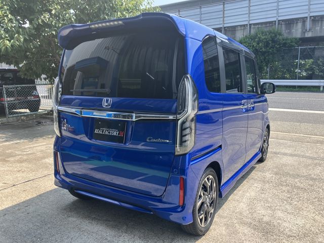 HONDA N BOX CUSTOM 2018 Image 31