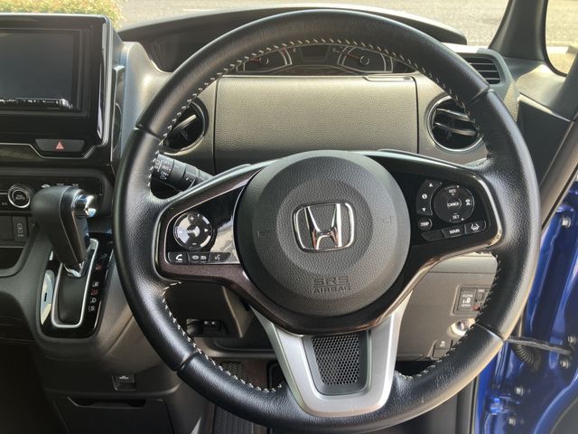 HONDA N BOX CUSTOM 2018 Image 31