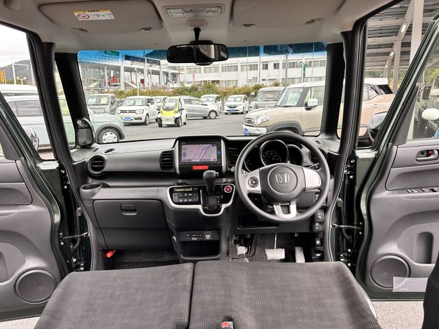 HONDA N BOX 2016 Image 31