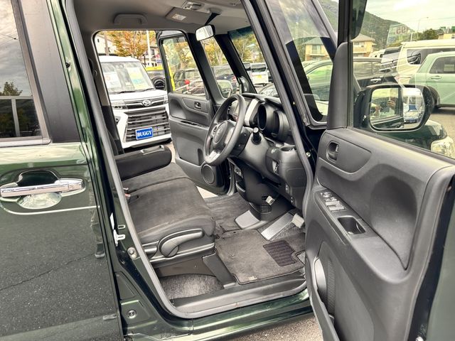 HONDA N BOX 2016 Image 31