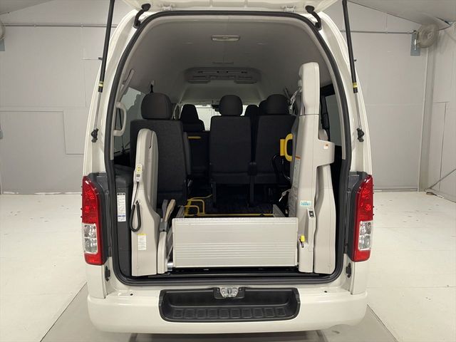 TOYOTA HIACE VAN 2WD 2019 Image 31
