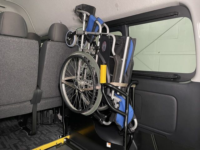 TOYOTA HIACE VAN 2WD 2019 Image 31