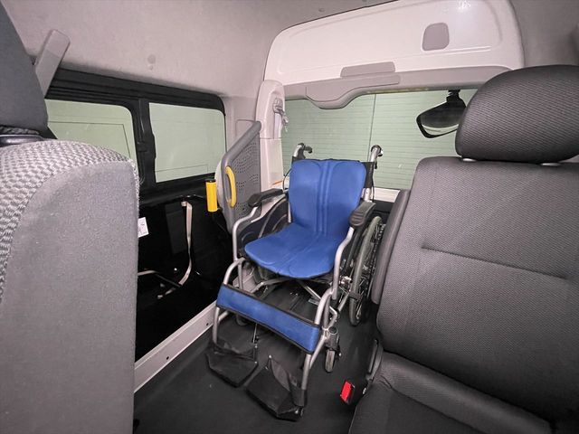 TOYOTA HIACE VAN 2WD 2019 Image 31