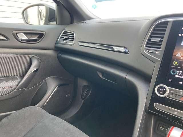 RENAULT MEGANE HATCH 2024 Image 31