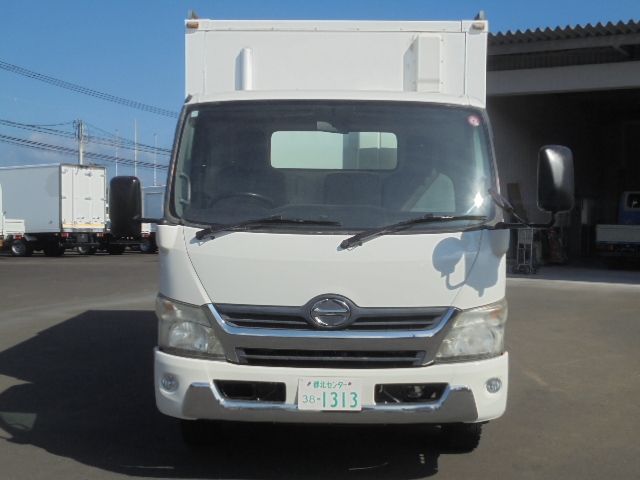 HINO DUTRO 2013 Image 31