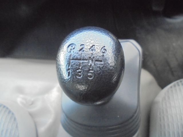 HINO DUTRO 2013 Image 31