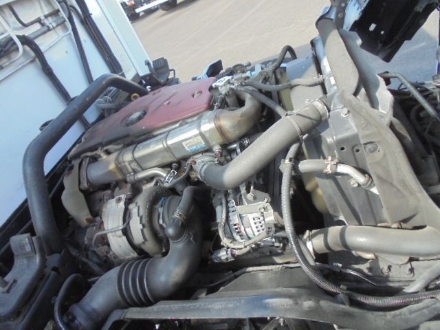 HINO DUTRO 2013 Image 31