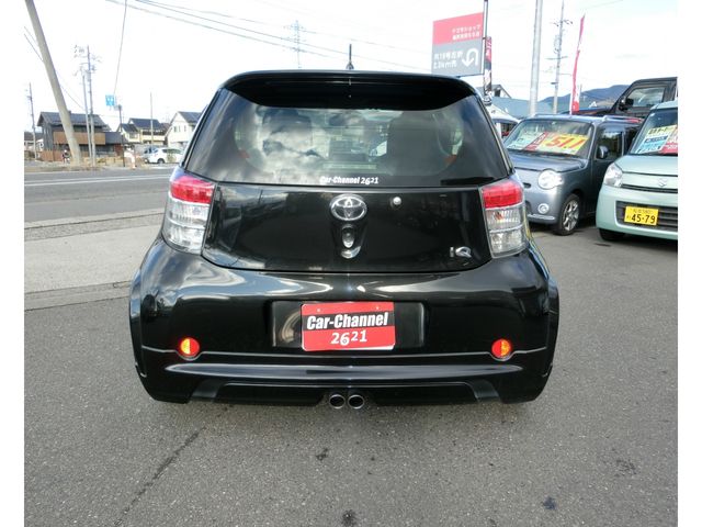 TOYOTA IQ 2009 Image 31
