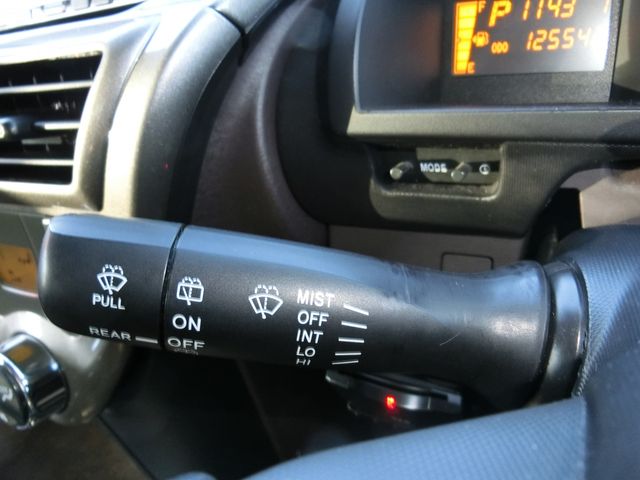 TOYOTA IQ 2009 Image 31