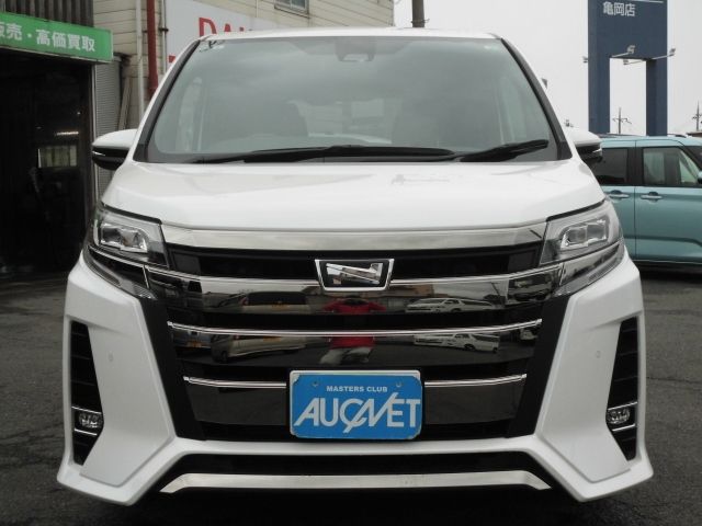 TOYOTA NOAH 2019 Image 31
