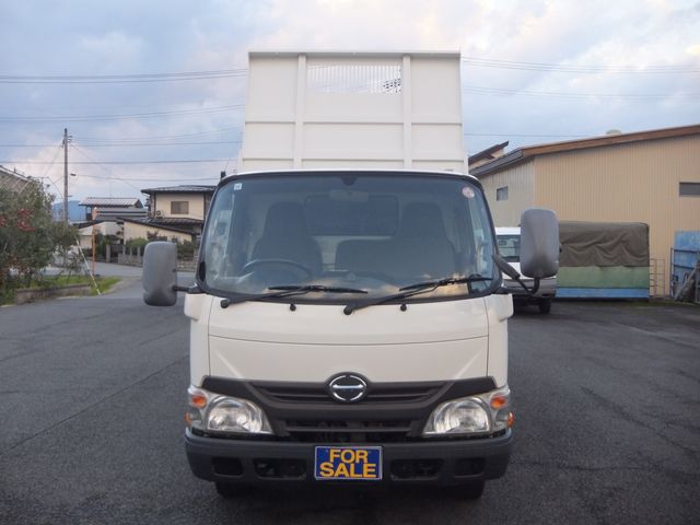 HINO DUTRO 2014 Image 31