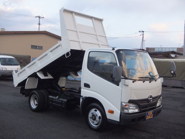 HINO DUTRO 2014 Image 31