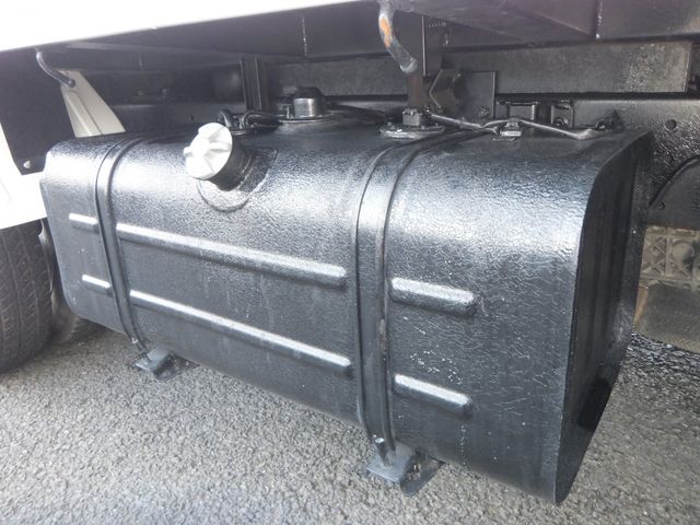 HINO DUTRO 2014 Image 31