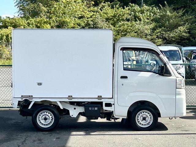 DAIHATSU HIJET TRUCK 2016 Image 31