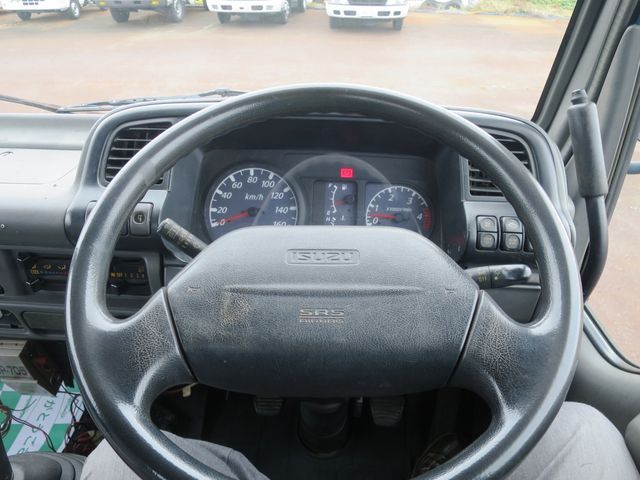 ISUZU ELF 2003 Image 31