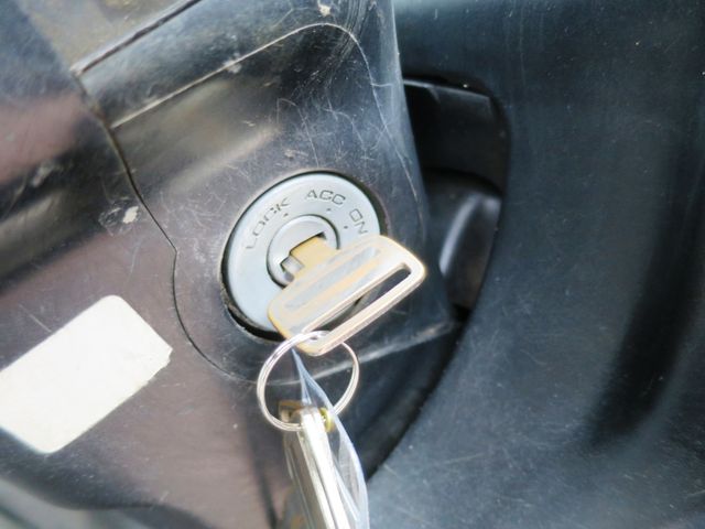 ISUZU ELF 2003 Image 31