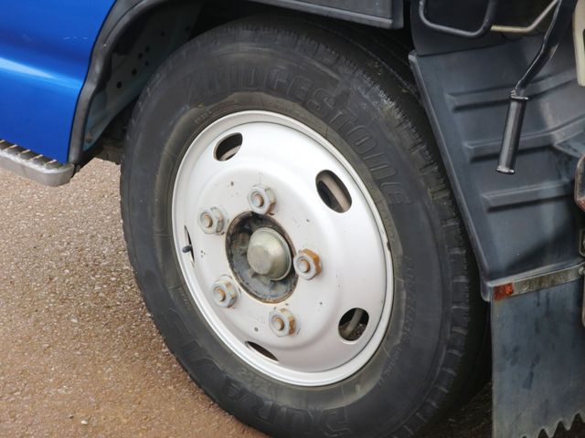 ISUZU ELF 2003 Image 31