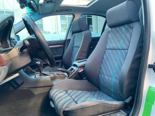 ALPINA B10 LIMOUSINE 2001 Image 31