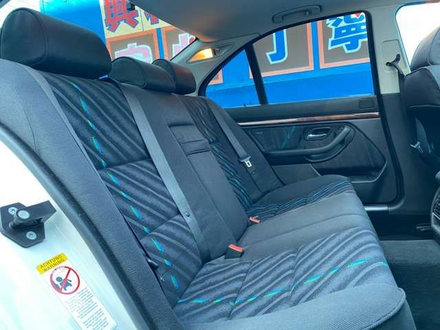 ALPINA B10 LIMOUSINE 2001 Image 31