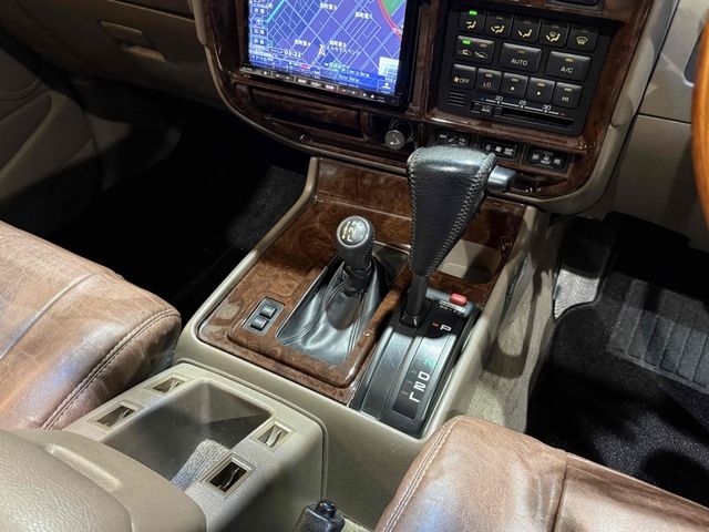 TOYOTA LANDCRUISER WAGON 1995 Image 31