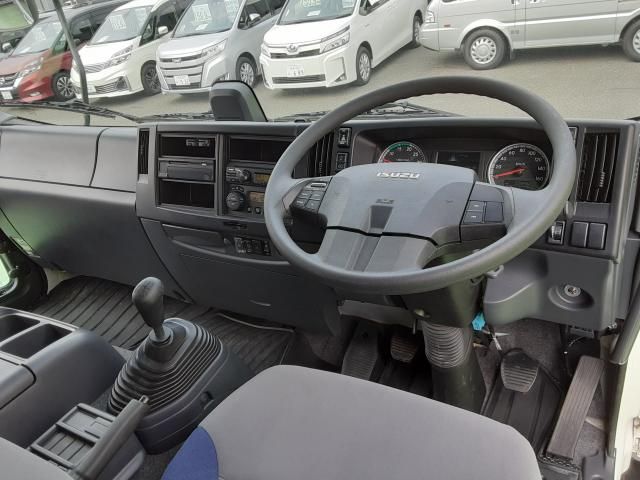 ISUZU FORWARD 2021 Image 31
