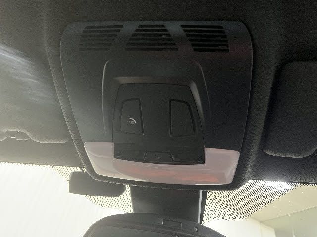 BMW 1SERIES 2016 Image 31