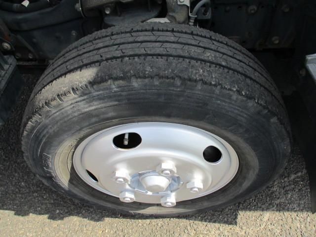 ISUZU ELF 2007 Image 31