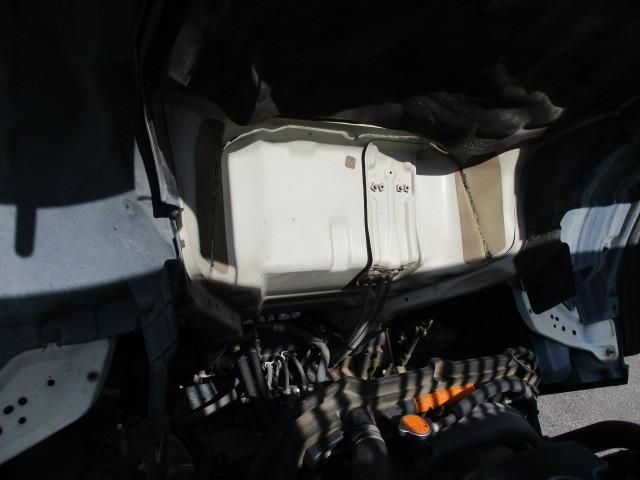 ISUZU ELF 2007 Image 31