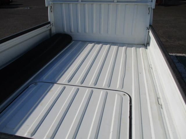 SUBARU SAMBAR TRUCK 4WD 2003 Image 31