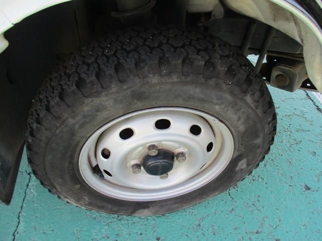 SUBARU SAMBAR TRUCK 4WD 2003 Image 31