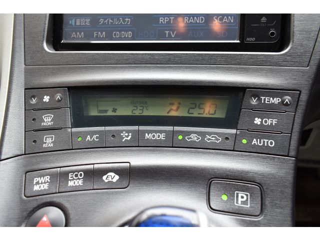 TOYOTA PRIUS 2010 Image 31