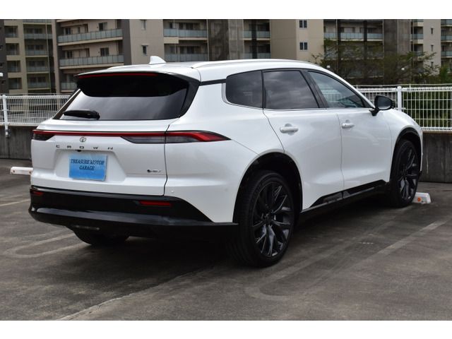 TOYOTA CROWN ESTATE 4WD 2025 Image 31