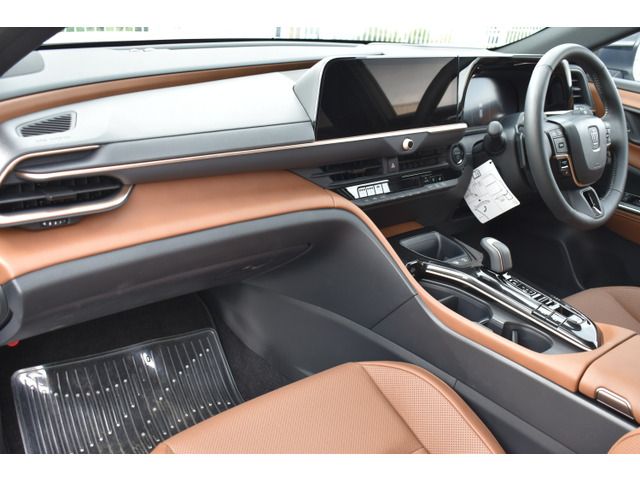 TOYOTA CROWN ESTATE 4WD 2025 Image 31