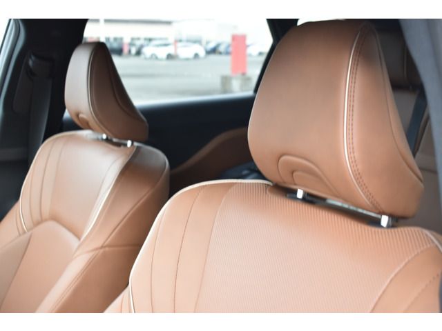 TOYOTA CROWN ESTATE 4WD 2025 Image 31