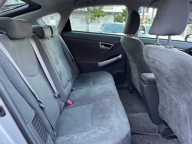 TOYOTA PRIUS 2010 Image 31