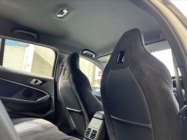 BMW 1SERIES 2020 Image 31