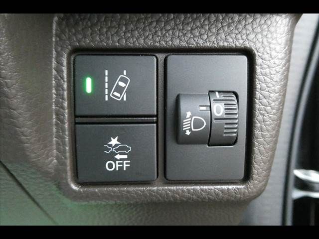 HONDA N BOX 2022 Image 31