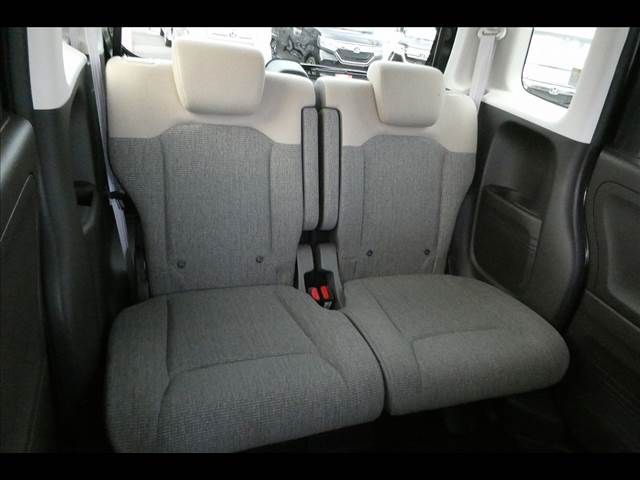 HONDA N BOX 2022 Image 31