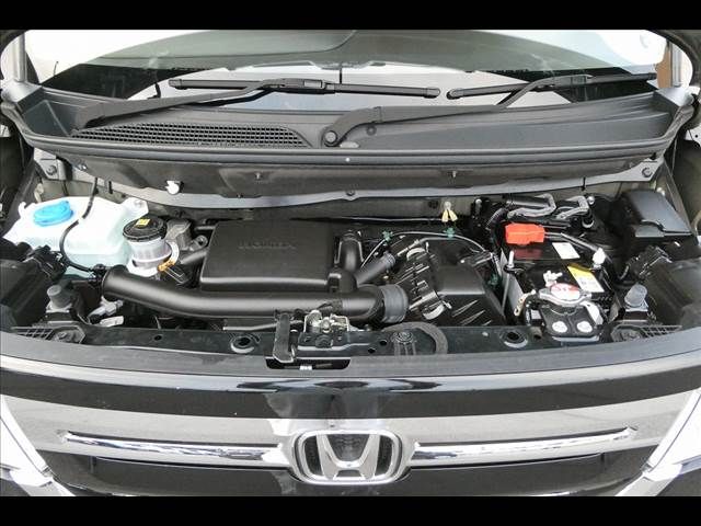 HONDA N BOX 2022 Image 31