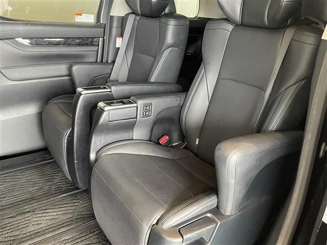 TOYOTA VELLFIRE 2019 Image 31