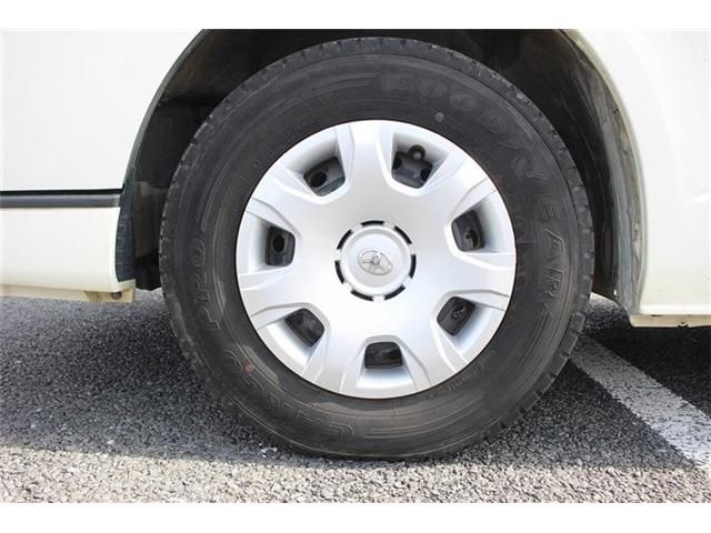 TOYOTA HIACE VAN 2WD 2020 Image 31