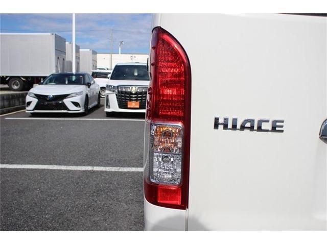 TOYOTA HIACE VAN 2WD 2020 Image 31