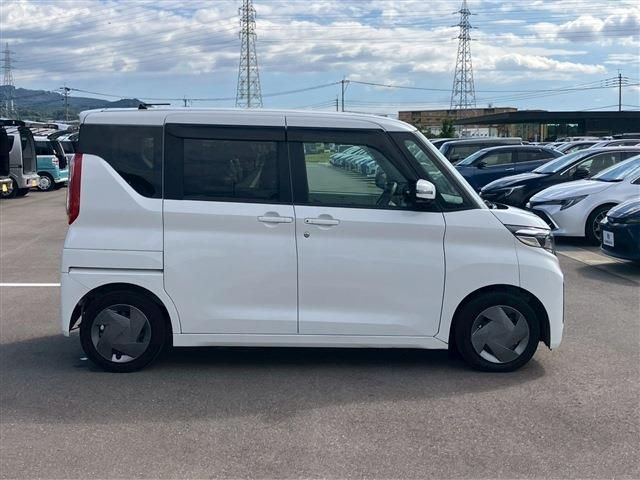 NISSAN ROOX 2024 Image 31