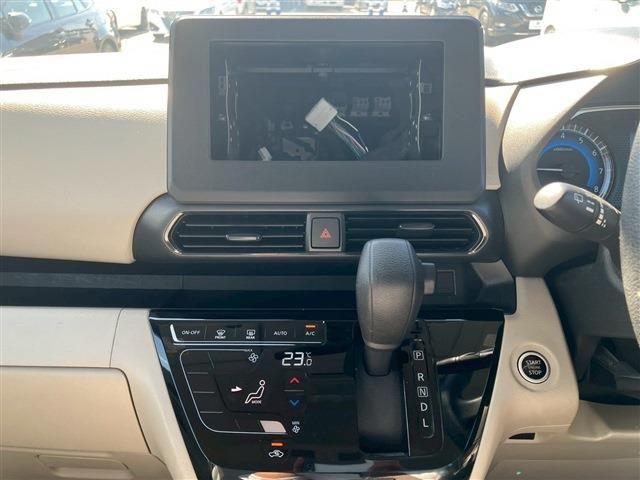 NISSAN ROOX 2024 Image 31