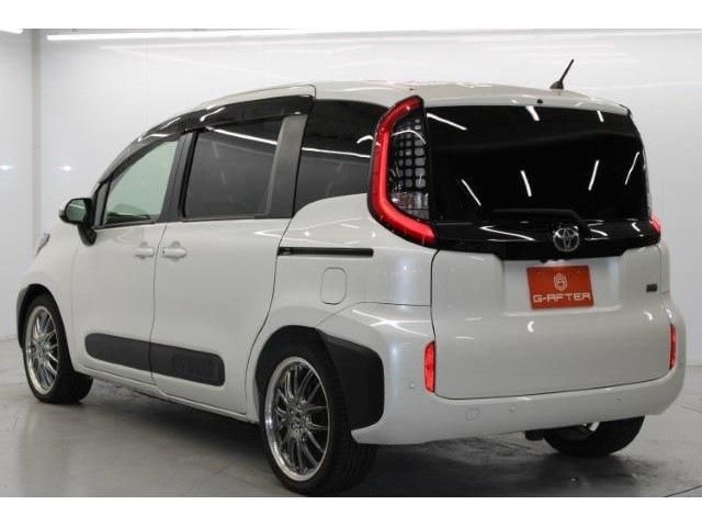 TOYOTA SIENTA HYBRID 2022 Image 31