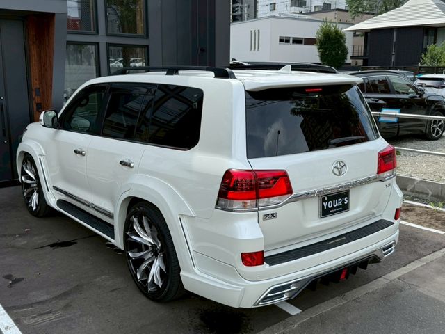 TOYOTA LANDCRUISER WAGON 2016 Image 31