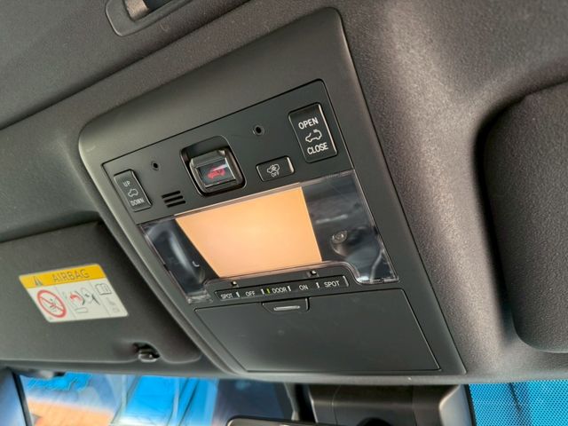 TOYOTA LANDCRUISER WAGON 2016 Image 31